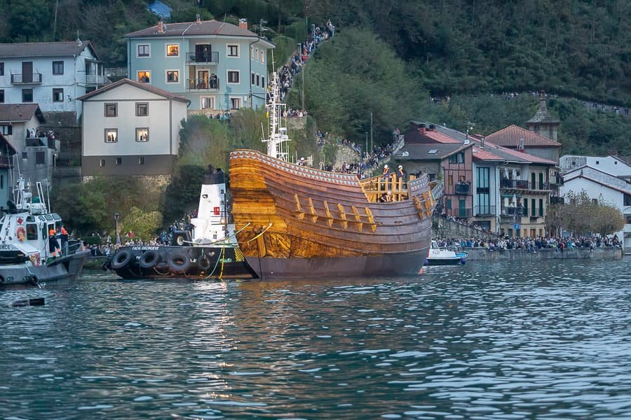 El 7 de noviembre de 2025, el San Juan volvió a surcar las aguas- albaola-open your mind traveling