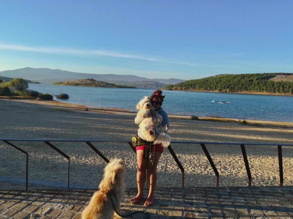 El embalse de Aguilar de Campoo está preparado para el baño.