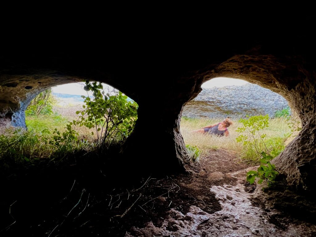 En las Tuerces, dentro del Geoparque de Las Loras encontramos ojos que nos observan todo el rato