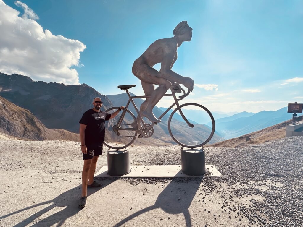 En la cima del Col de Tourmalet