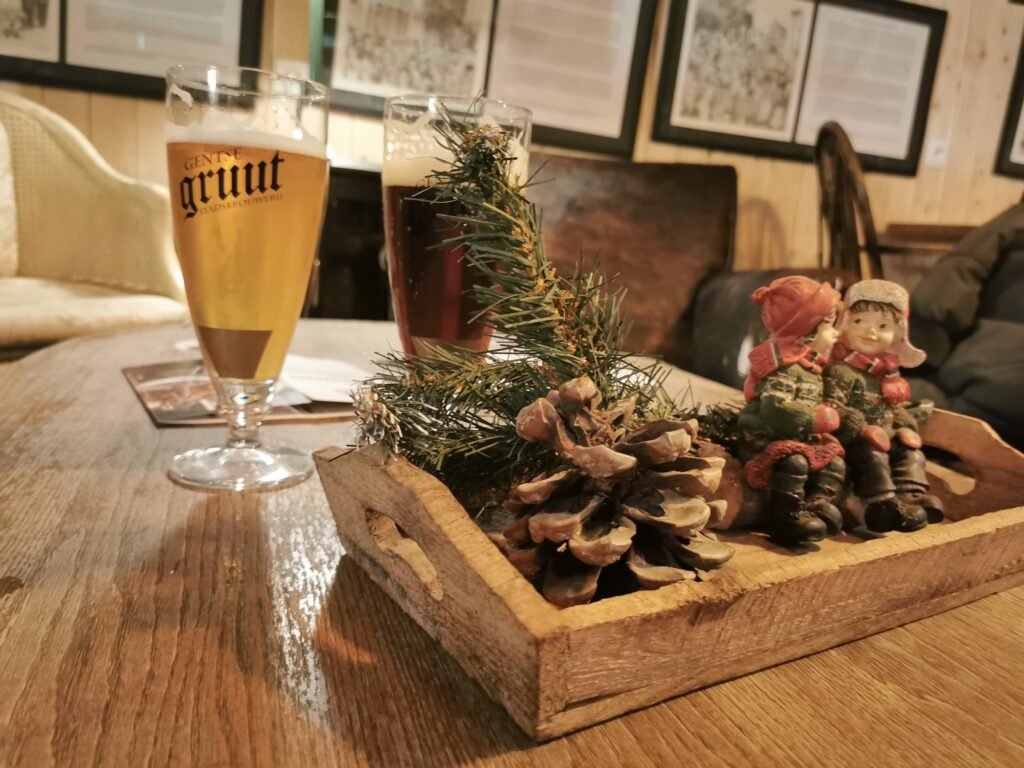 En Navidad hay ediciones especiales de cerveza belga.