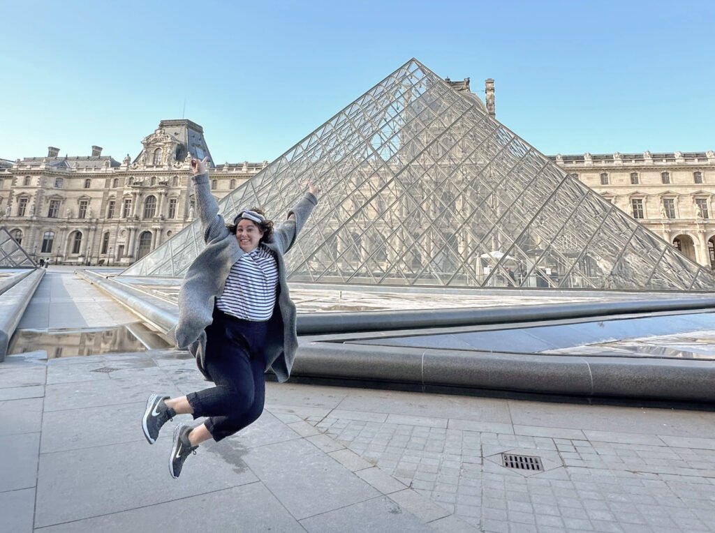 Feliz y tranquila en Paris: YO VIAJO CON IATI