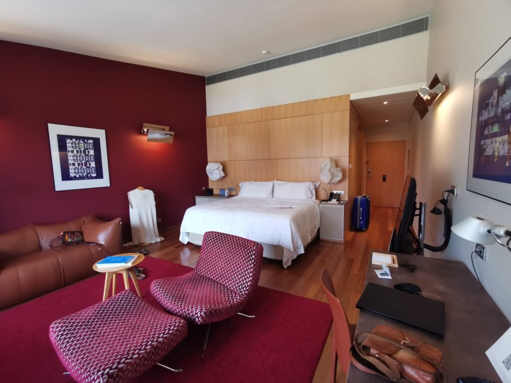 Marqués de Riscal además de bodega, también es hotel