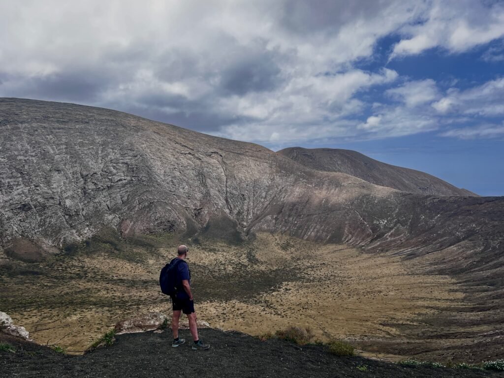 Cráter del volcán Caldera Blanca (Parque Natural de Los Volcanes - Lanzarote)